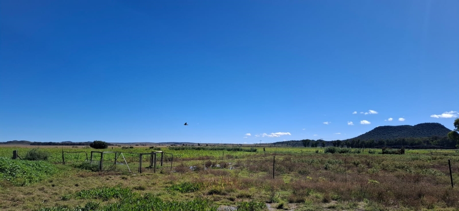 3 Bedroom Property for Sale in Bloemfontein Rural Free State